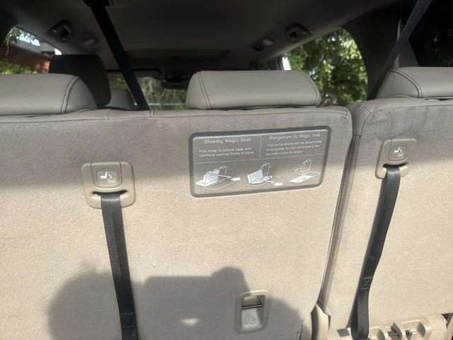 Used 2022 White Honda EX-L image 15