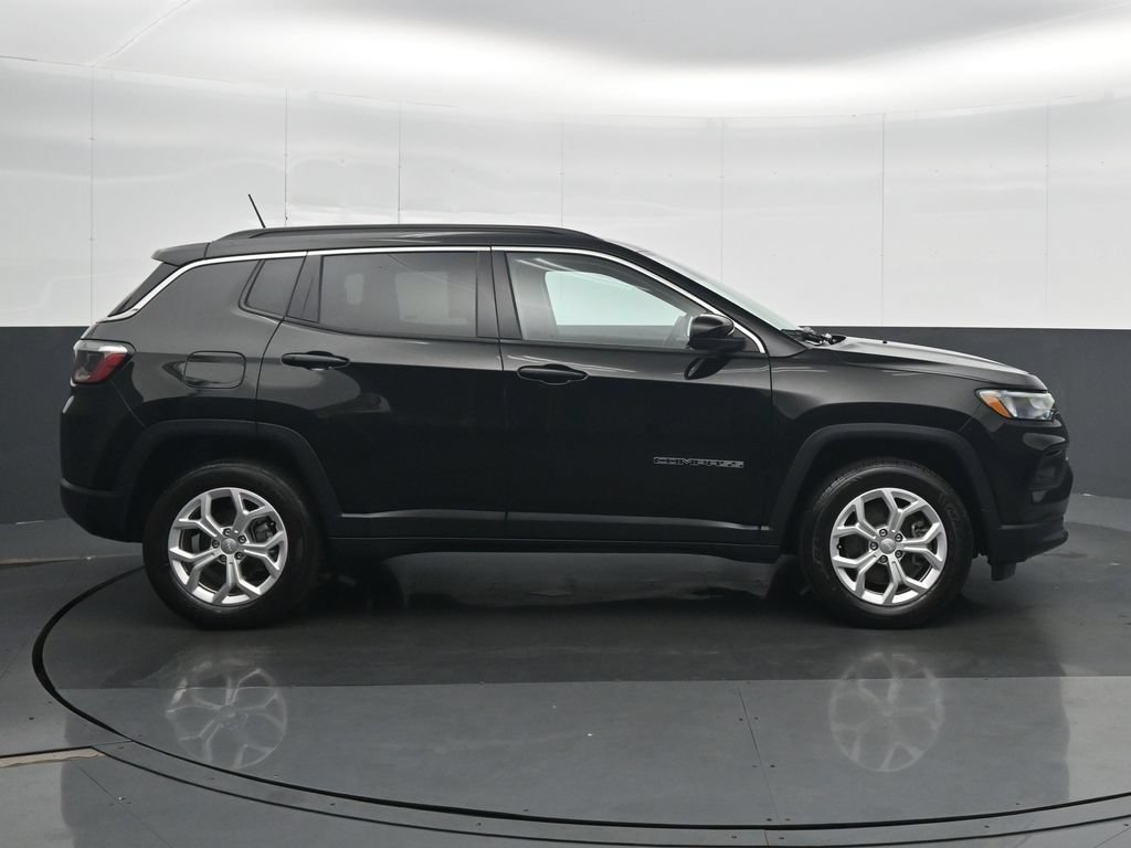 Used 2024 Black Jeep Latitude image 7