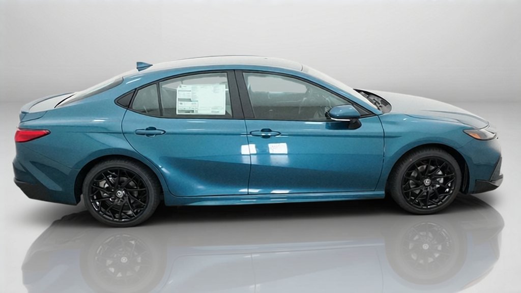 New 2026 Ocean Gem Toyota SE image 7
