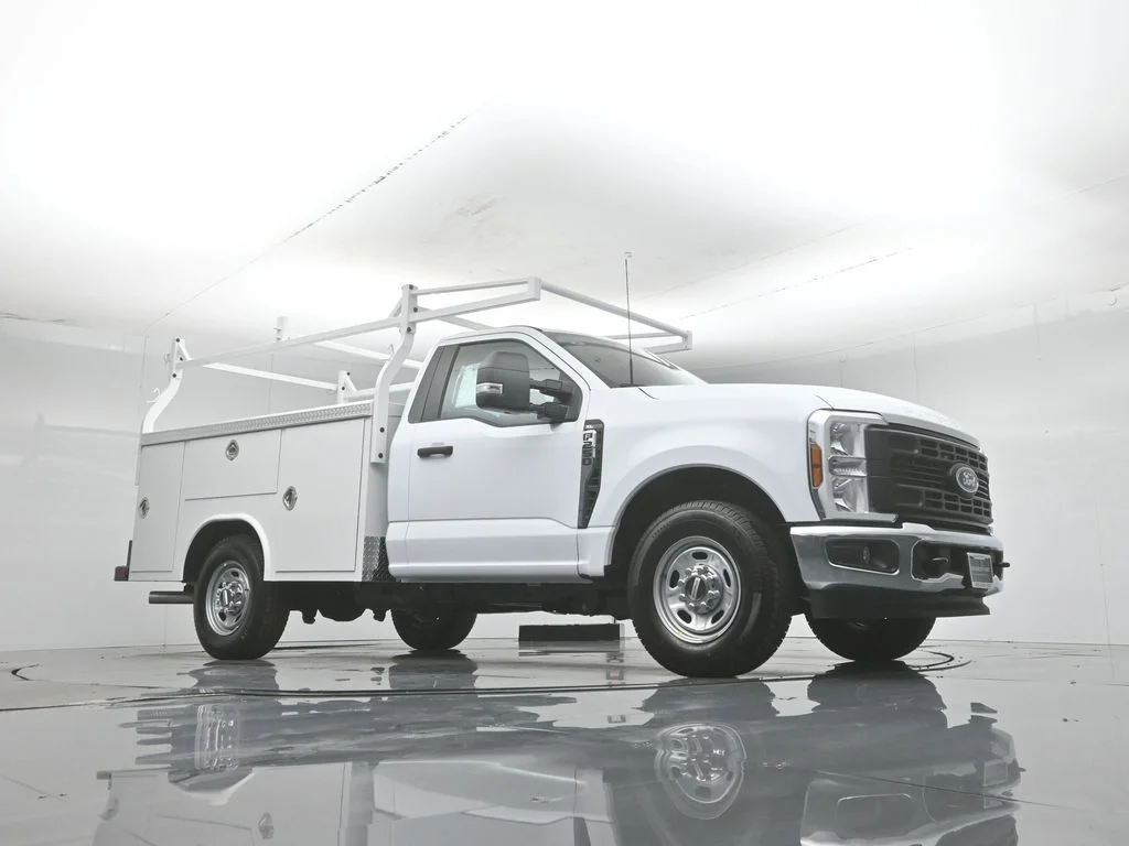 New 2026 White Ford XL image 3