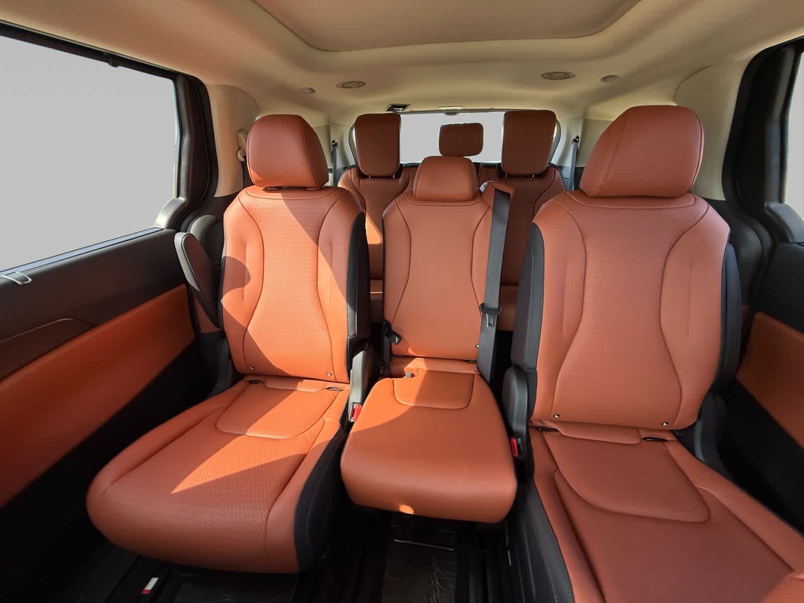 New 2026 Aurora Black Pearl Kia SX Prestige image 22