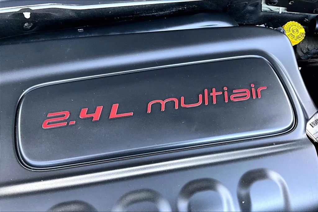 Used 2018 Gray Jeep Sport image 34