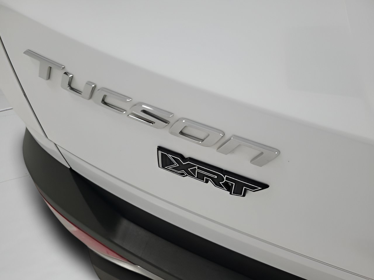 Used 2024 White Pearl Hyundai XRT image 8