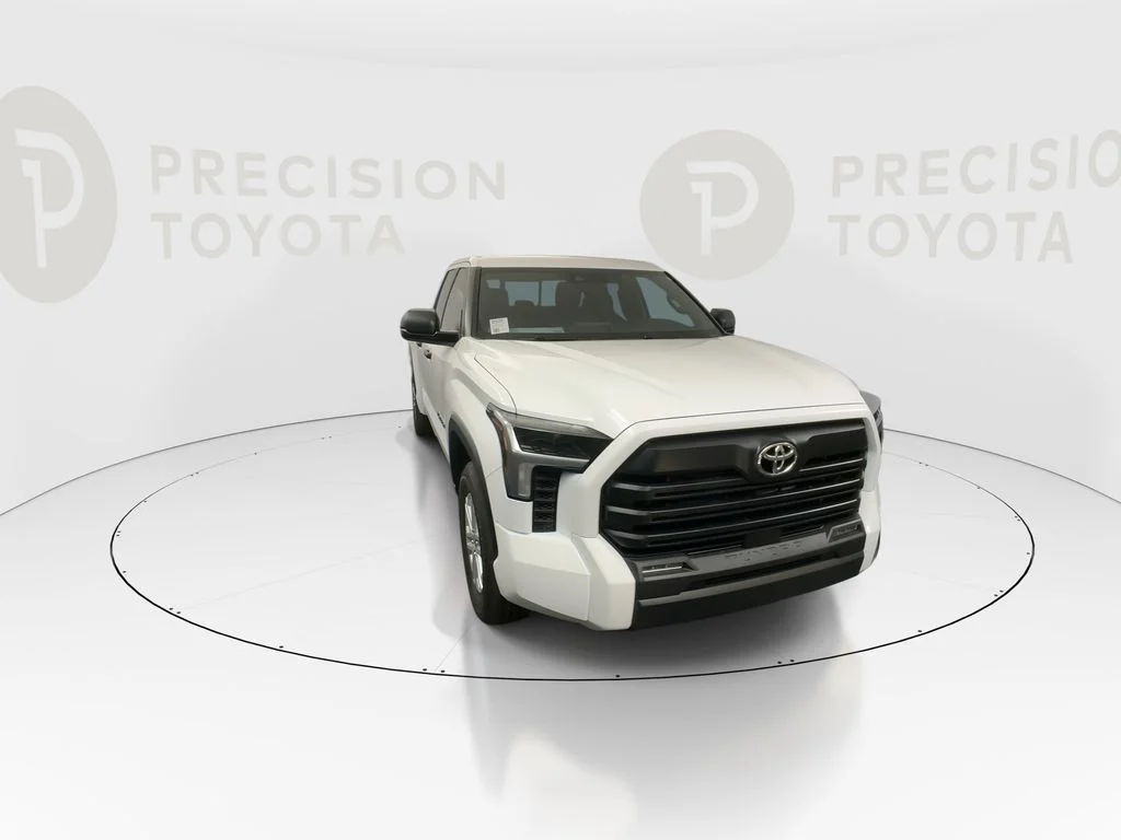 New 2026 Ice Cap Toyota SR5 image 3