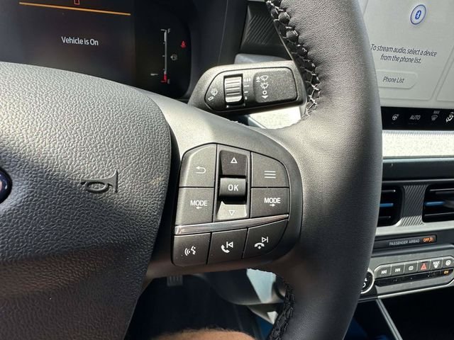 New 2026 Carbonized Gray Metallic Ford XLT image 47