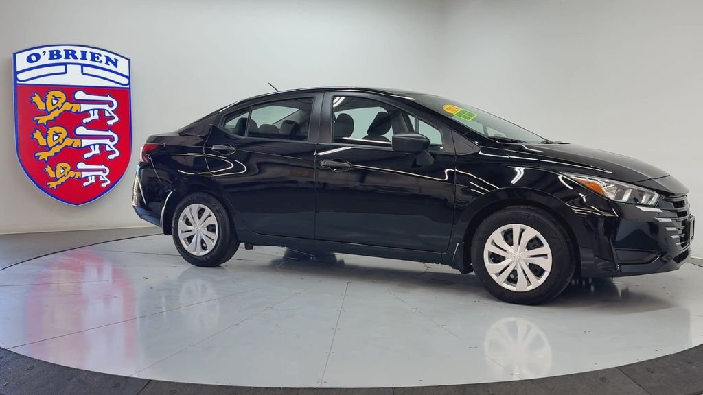 Used 2024 Super Black Nissan 1.6 S image 3