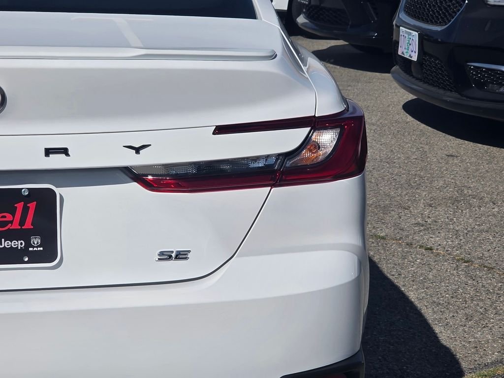 Used 2025 White Toyota SE image 8