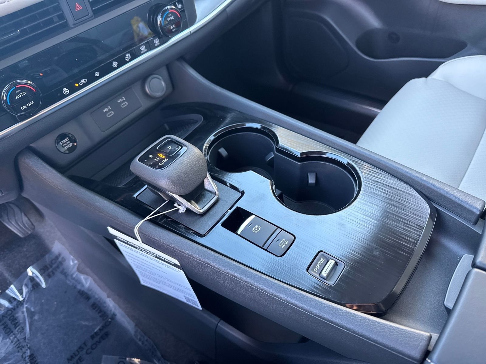 New 2026 Nissan Rogue Dark Armor 4D Sport Utility