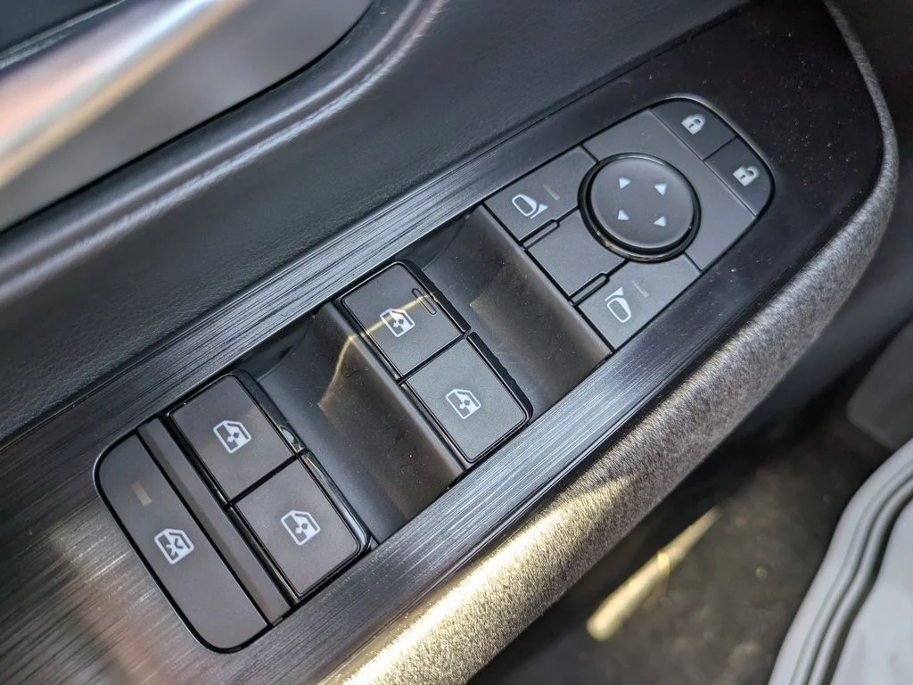 2026 Nissan KICKS SV AWD - Photo 24