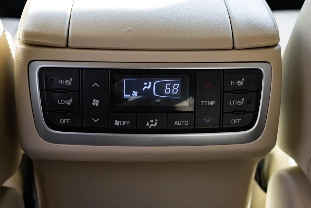 Used 2017 Blue Toyota Limited Platinum image 9
