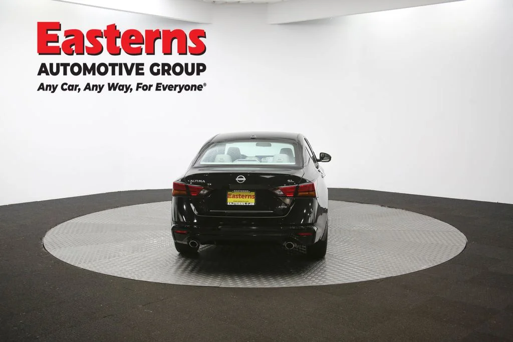 Used 2024 Black Nissan 2.5 SL image 36