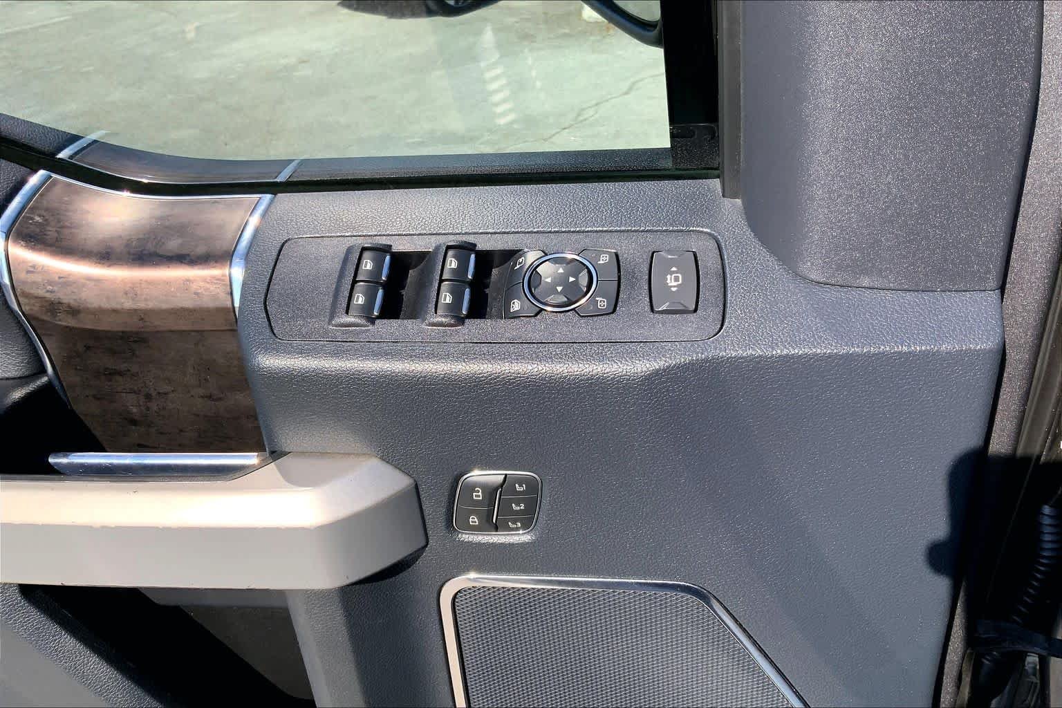 Used 2022 Carbonized Gray Ford LARIAT image 32