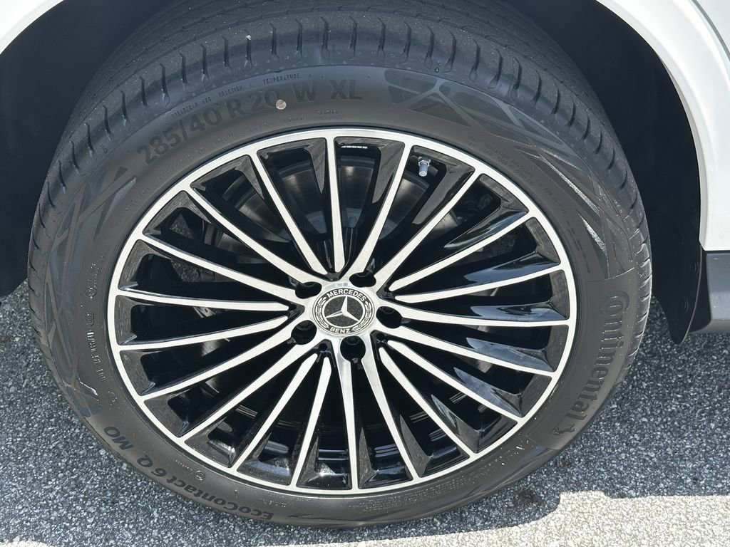 New 2026 Polar White Mercedes-Benz GLC 300 image 20