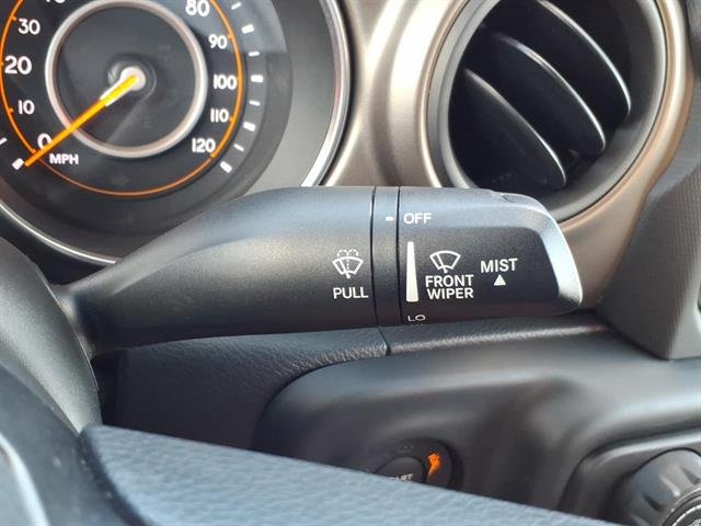 Used 2018 GRAY Jeep Sport image 26