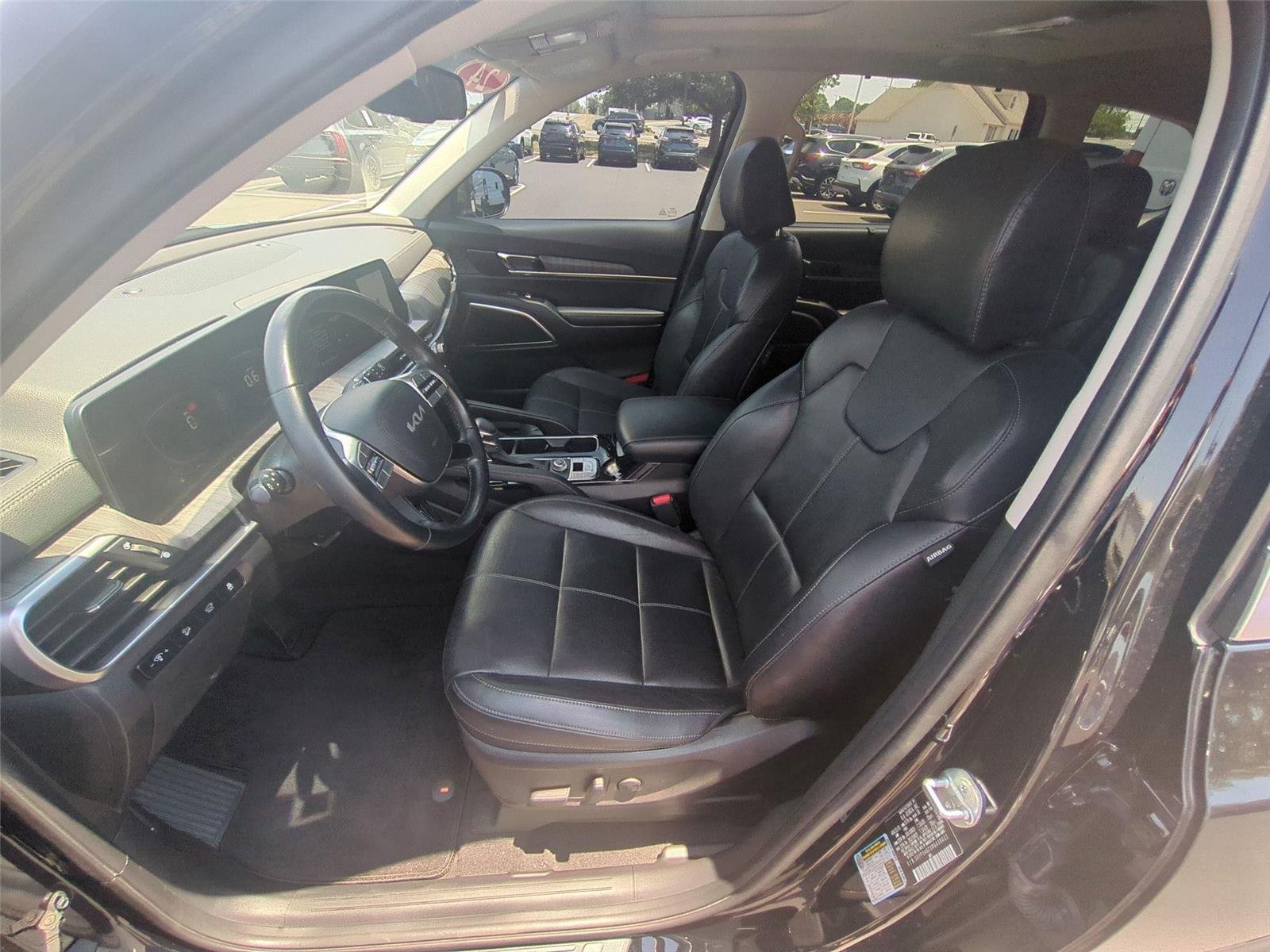 Used 2024 Ebony Black Kia EX image 33