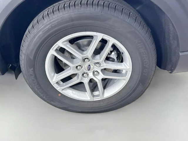 New 2026 Star White Metallic Tri-Coat Ford Active image 62