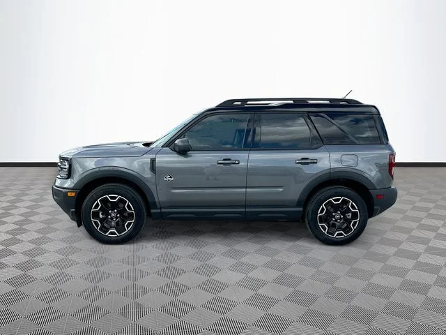 Used 2025 Gray Ford Outer Banks image 8