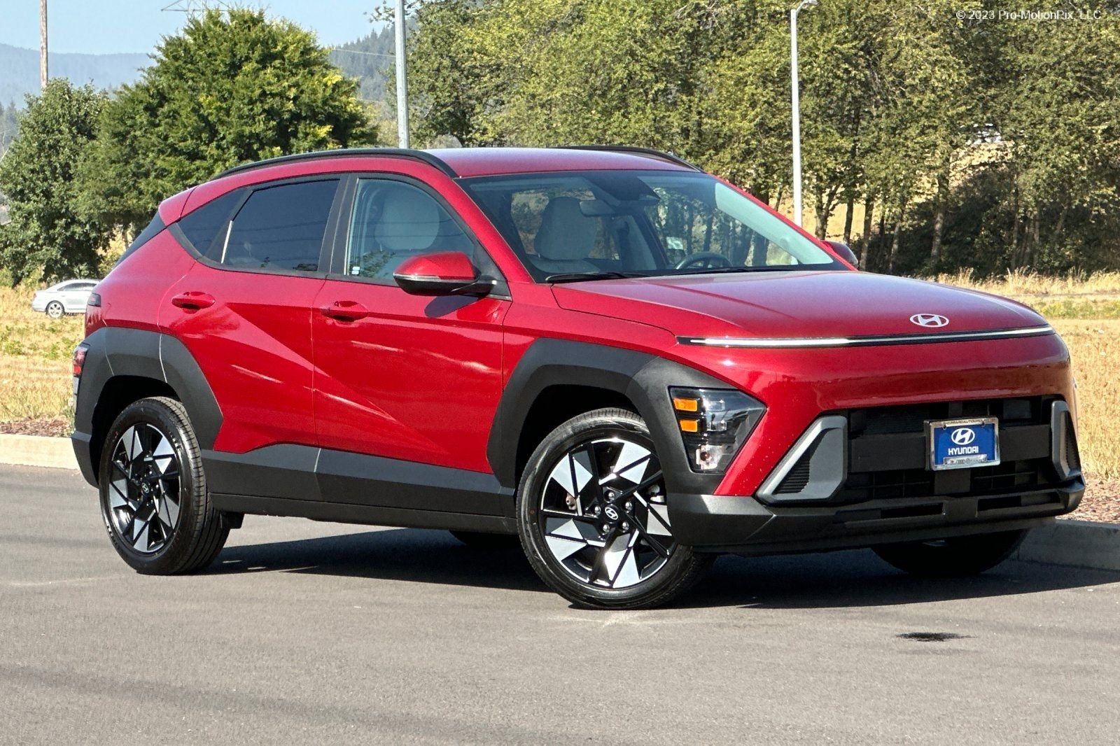 Used 2024 Red Hyundai SEL image 1