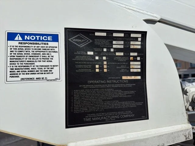 Used 2008 White Ford  image 13