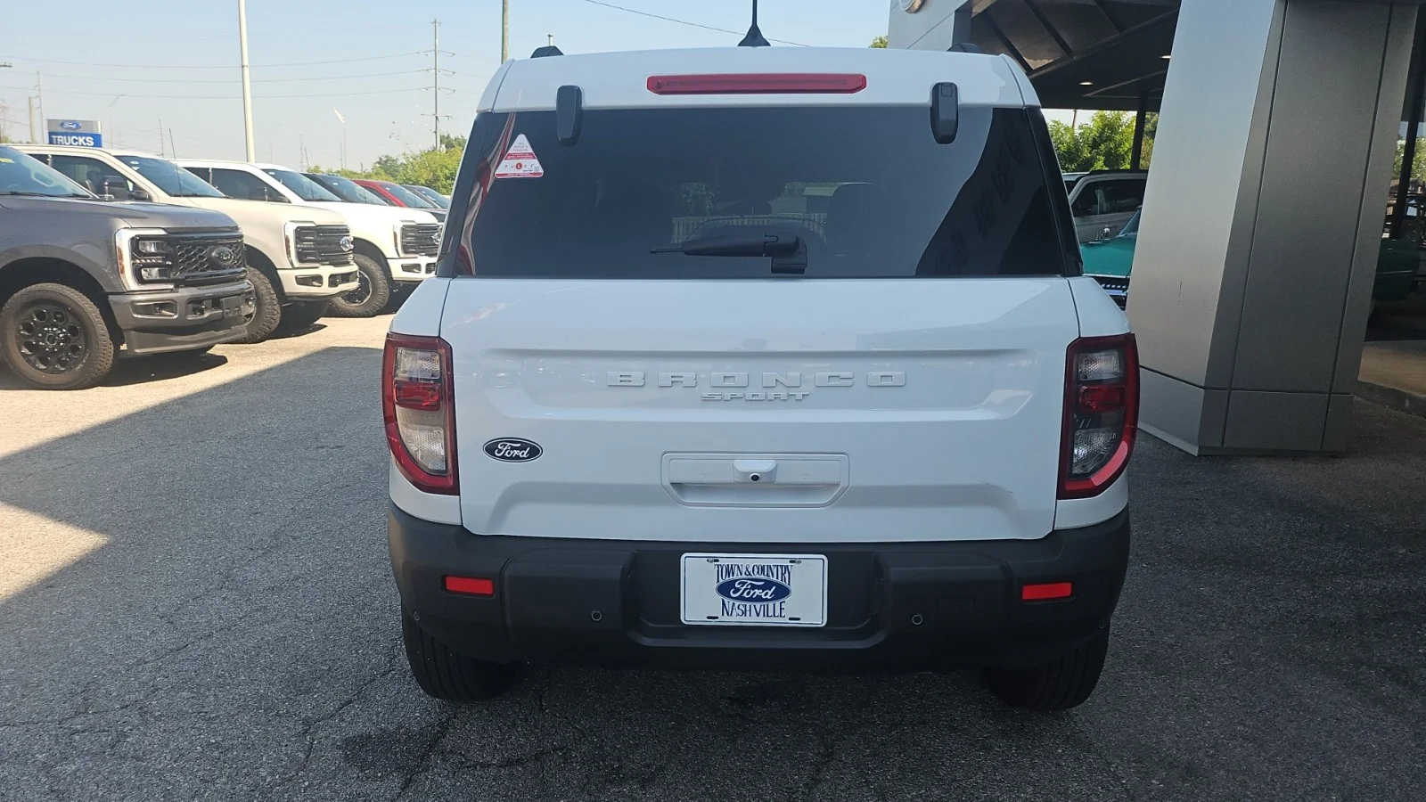 New 2026 Oxford White Ford Big Bend 4WD image 5