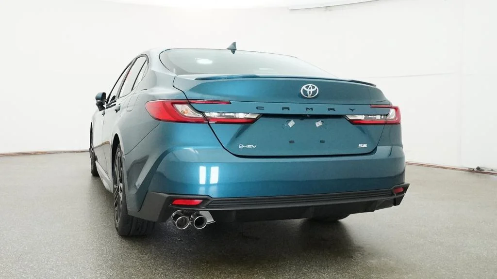 New 2026 Ocean Gem Toyota SE image 50