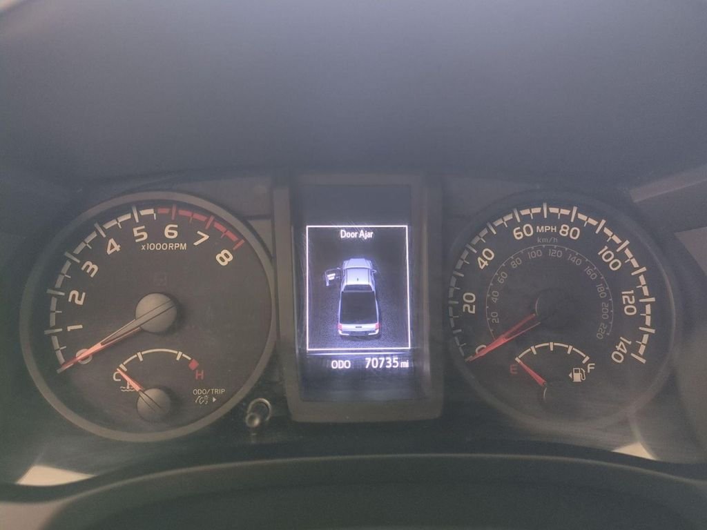 2022 Toyota Tacoma SR - Photo 15