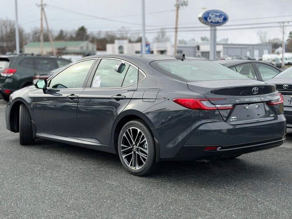 New 2026  Toyota XLE image 3