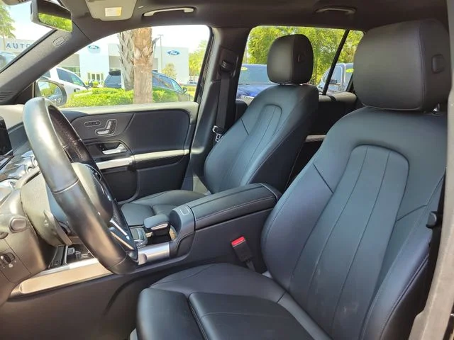 Used 2023 Night Black Mercedes-Benz GLB 250 image 17