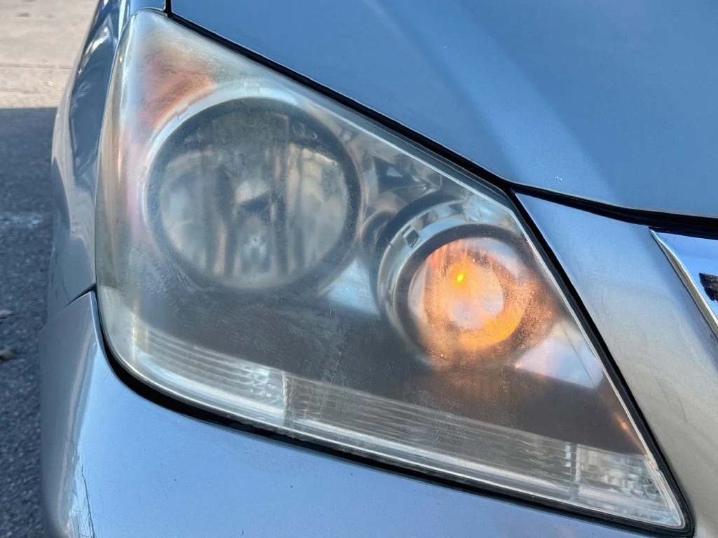 Used 2010 Silver Honda EX-L image 34