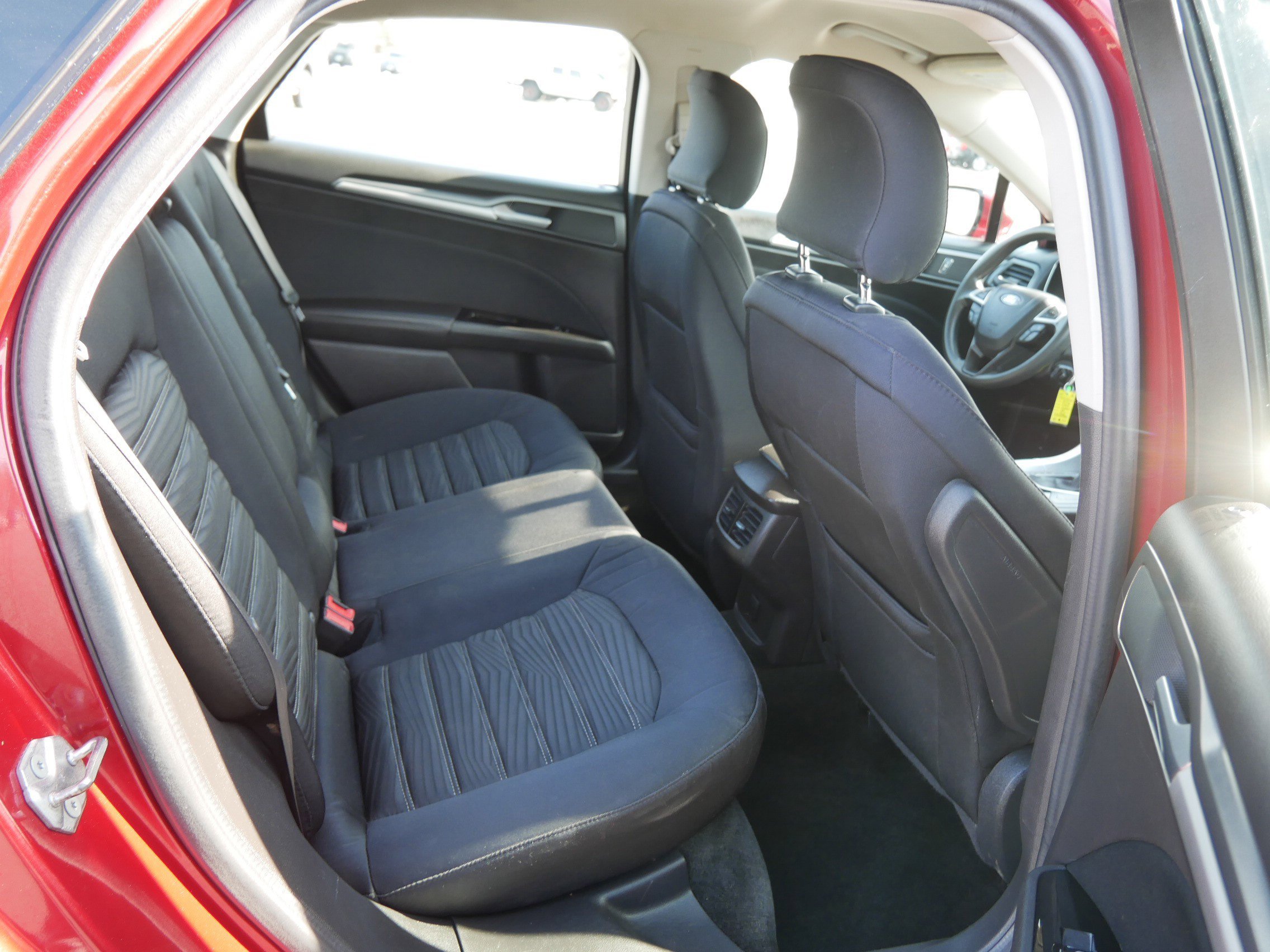 Used 2016 Ruby Red Metallic Tinted Clearcoat Ford SE image 13