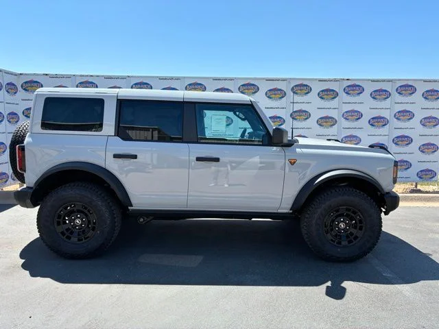 2026 Ford Bronco Badlands 4x4's photo