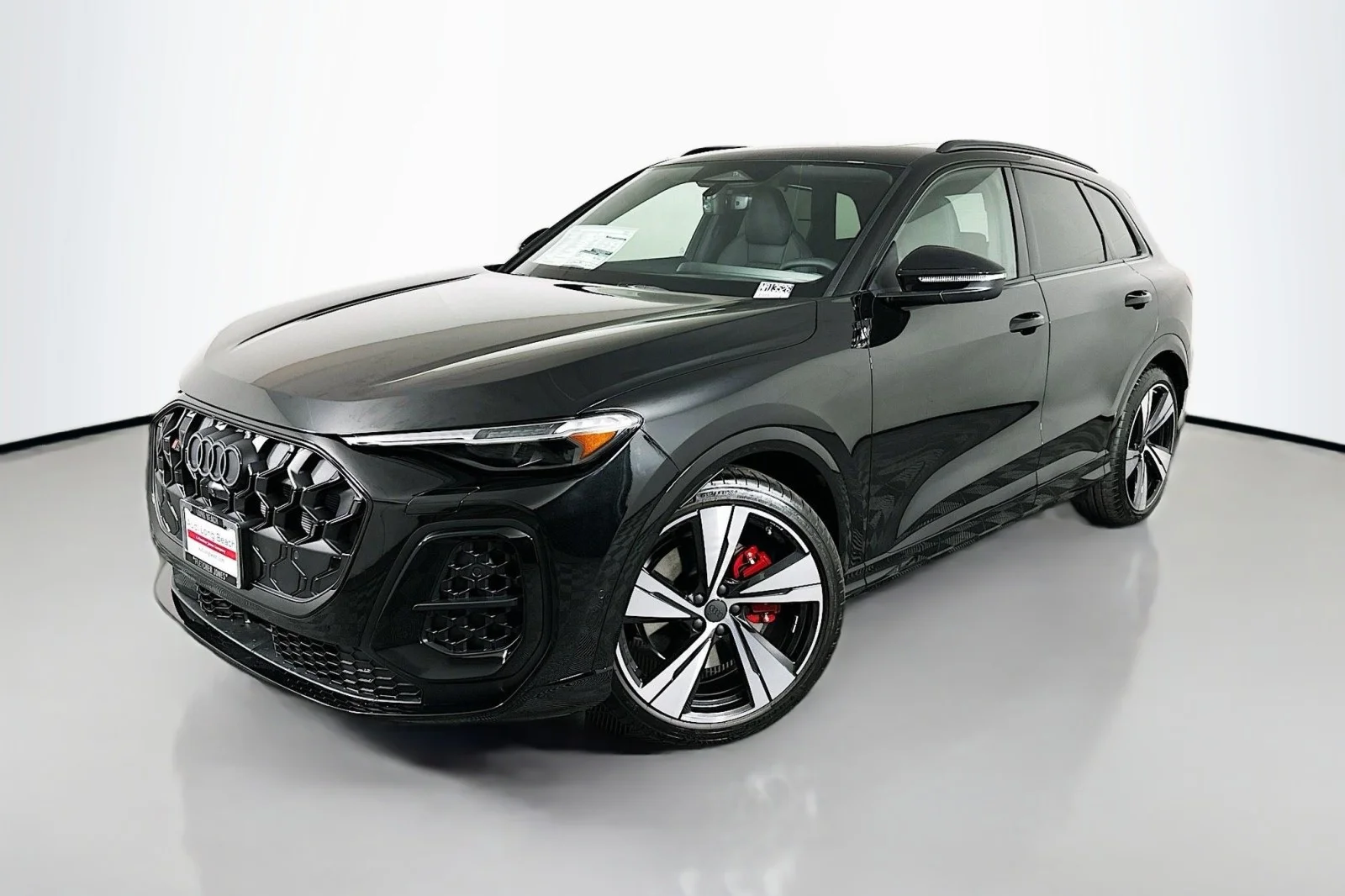 2026 Audi SQ5 Premium Plus quattro's photo