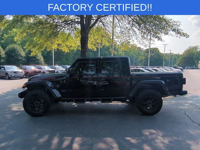 Used 2023 Black Jeep Mojave image 2