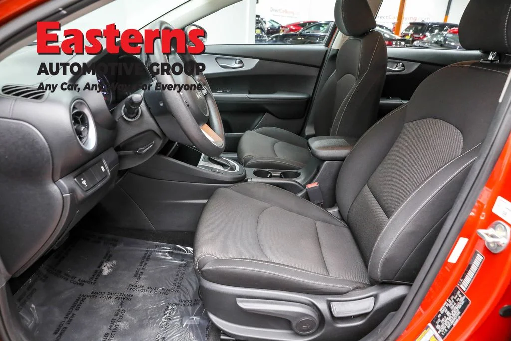 Used 2023 Orange Kia LXS image 14