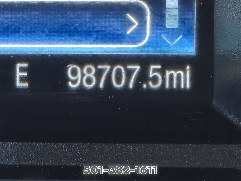 Used 2016 Oxford White FORD 4DR SDN SE FWD image 32