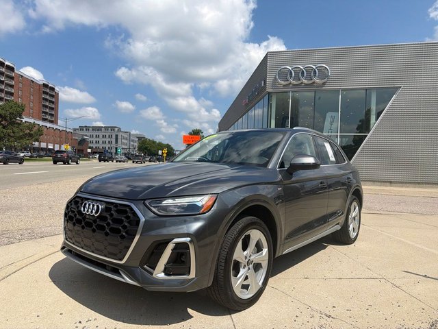2024 Audi Q5 45 S line Premium