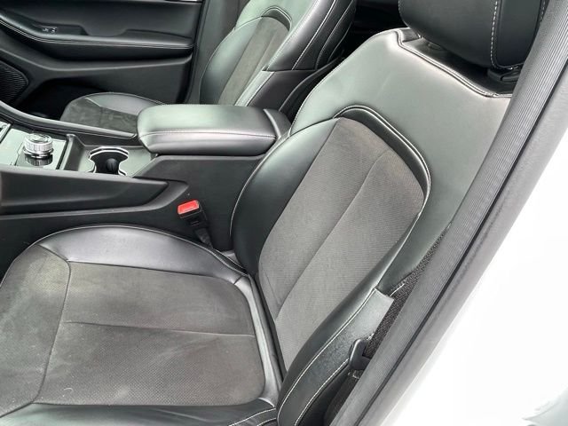 Used 2024 White Jeep Altitude image 10