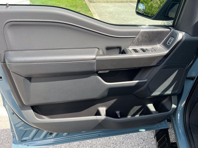 Used 2023 Area 51 Blue Ford XLT image 22