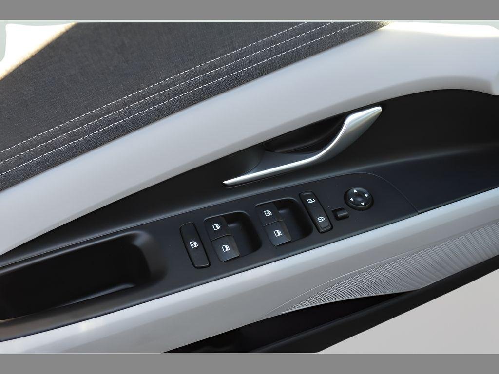 New 2026 Ecotronic Gray Hyundai Limited image 14
