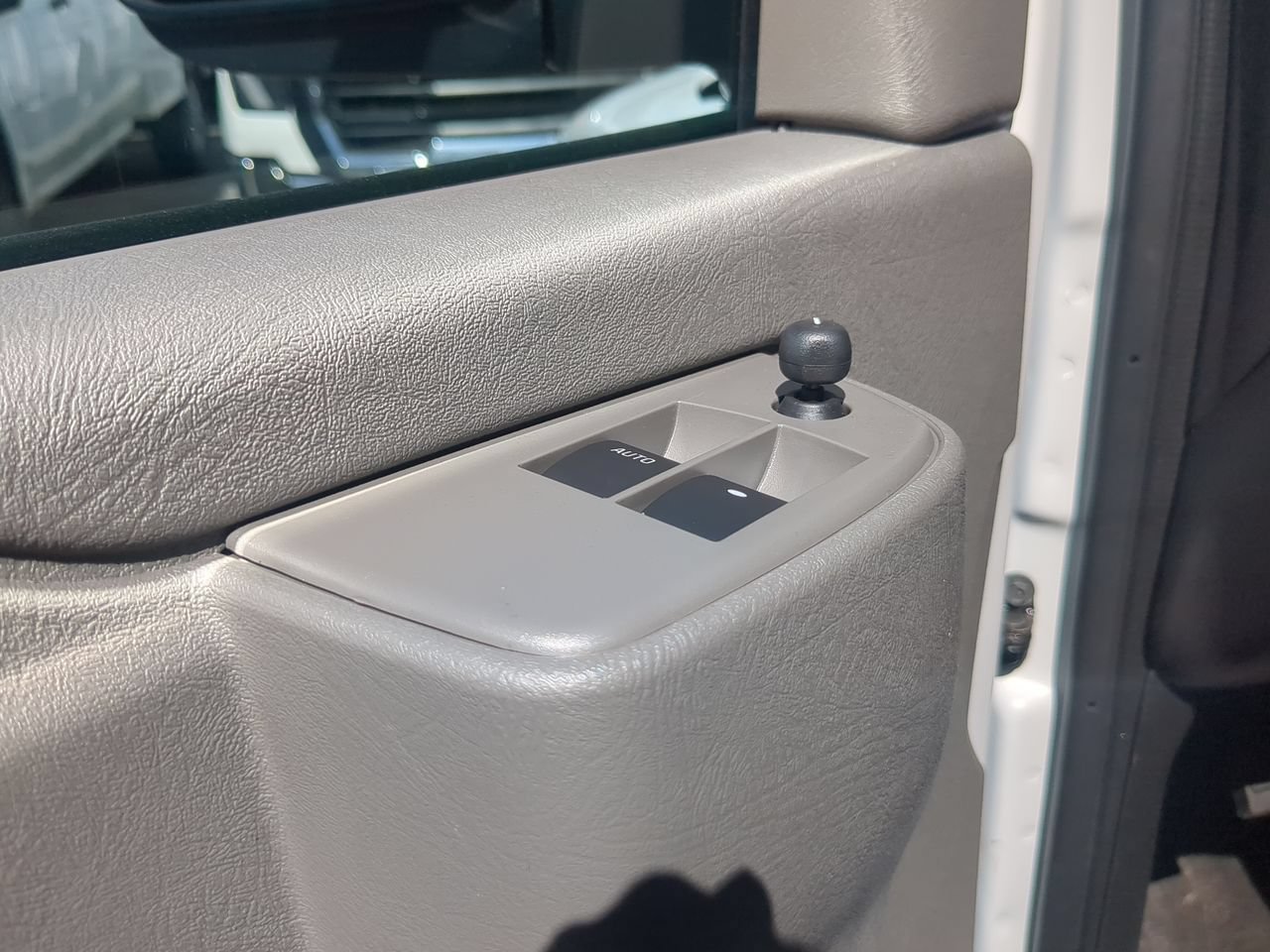 2026 Chevrolet Express Cargo Work Van - Photo 20
