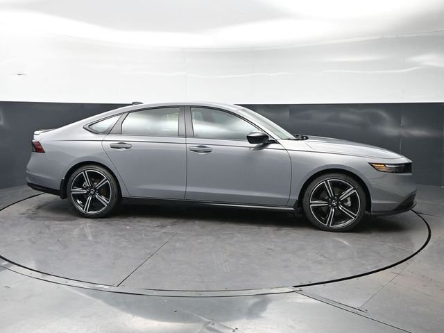 New 2026 Urban Gray Pearl Honda Sport image 4