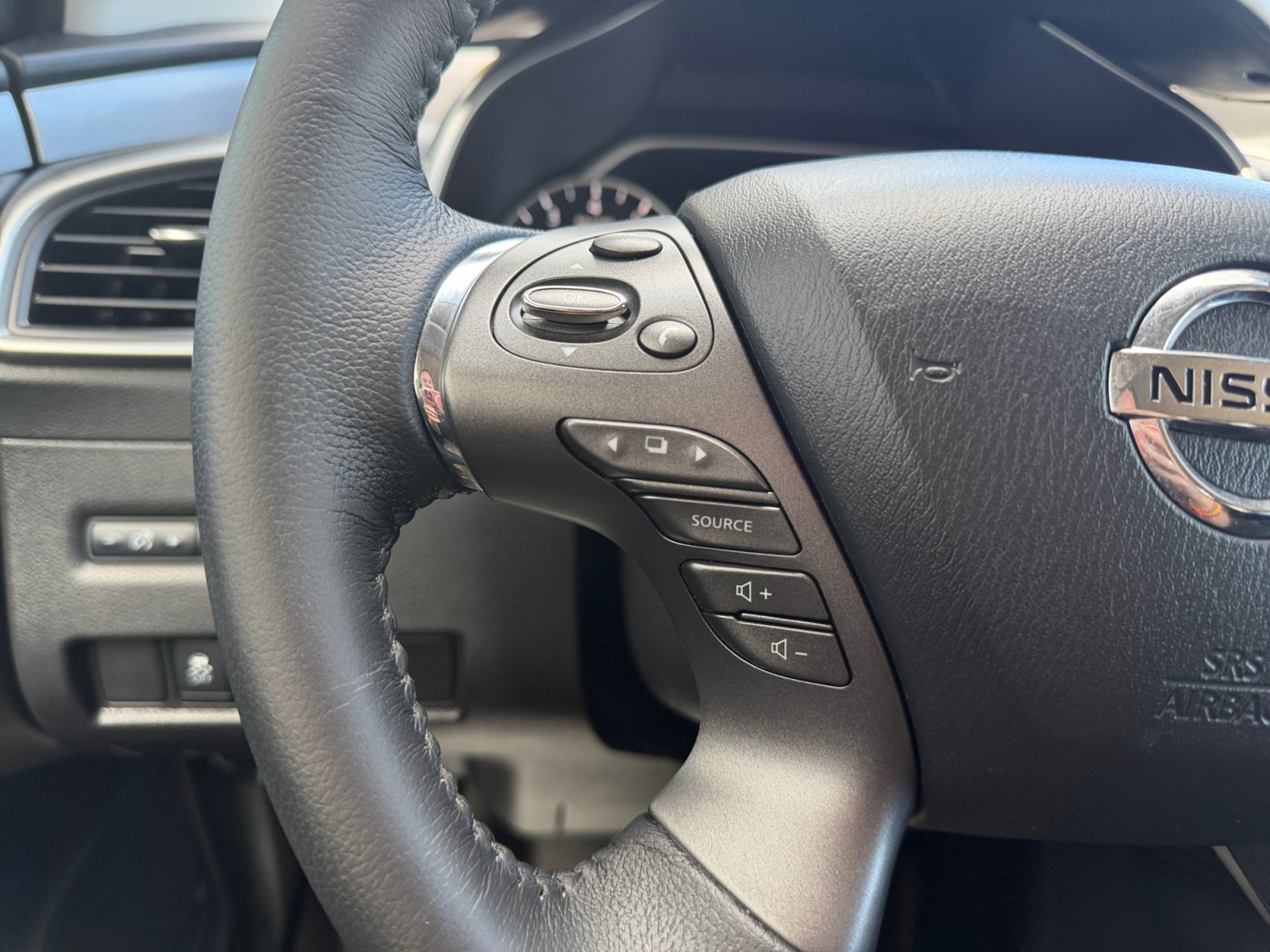 Used 2020 Brilliant Silver Metallic Nissan SV image 11