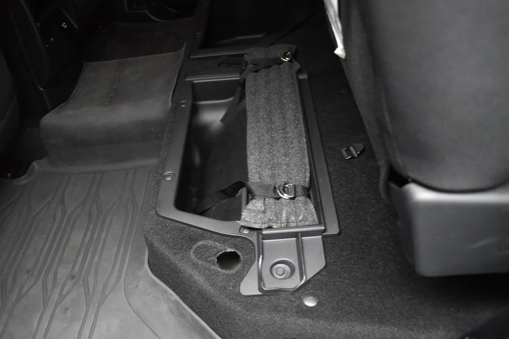Used 2021 Black Ford XLT image 22