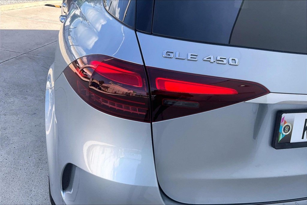 Certified Used 2024 Silver Mercedes-Benz GLE 450 image 26