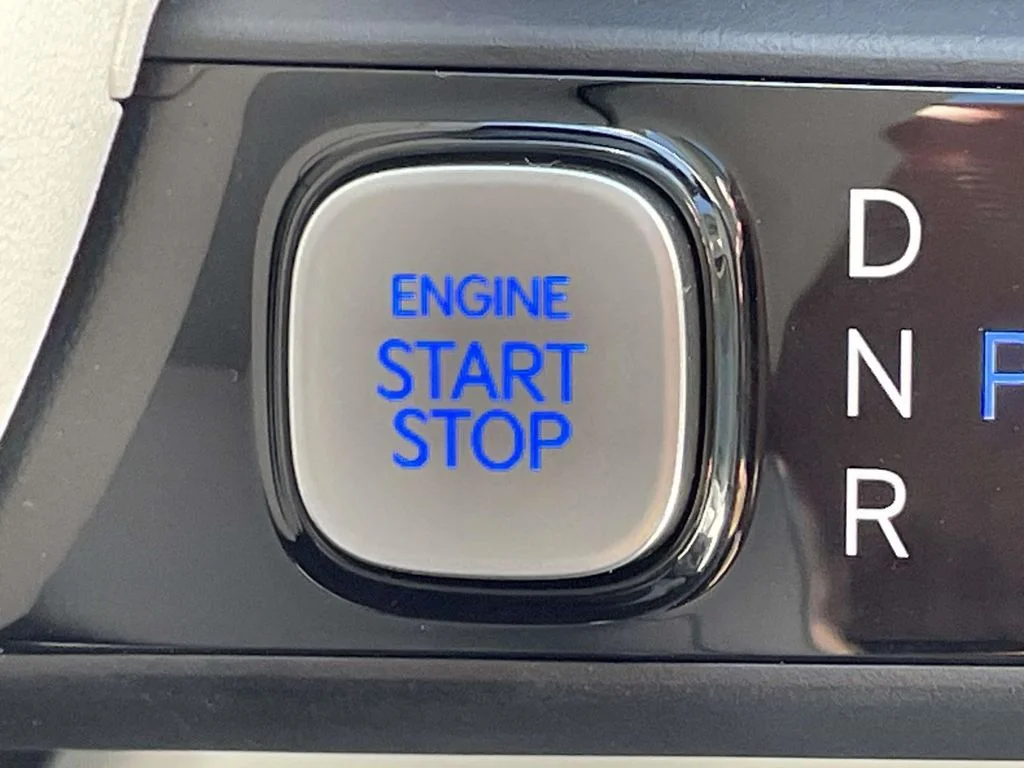 New 2026 White Hyundai SEL Premium image 26