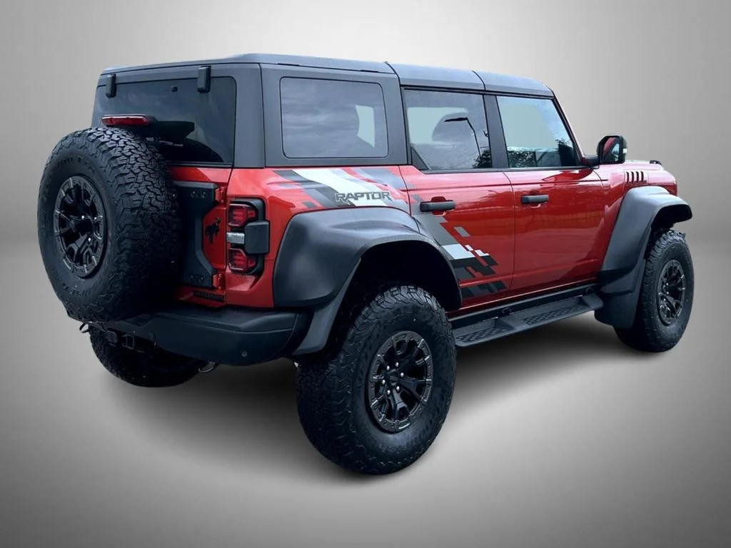Used 2023 Red Ford Raptor image 5