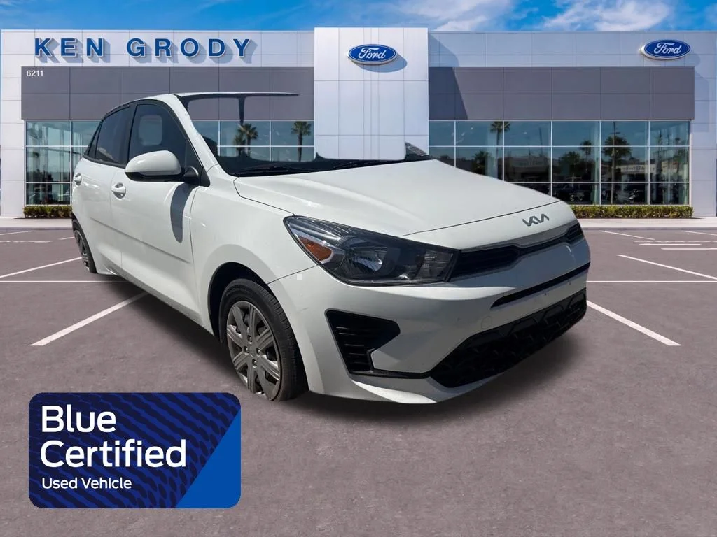 2023 Kia Rio S iVT's photo