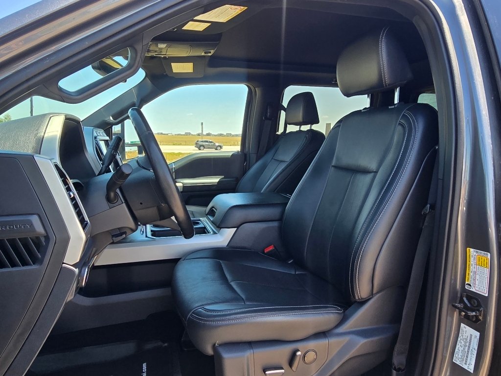 Used 2022 Carbonized Gray Metallic Ford LARIAT image 13