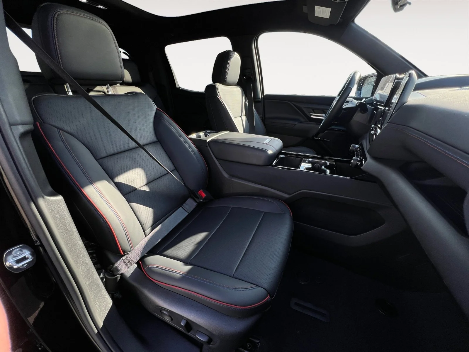 2024 Chevrolet Silverado EV RST - Photo 19