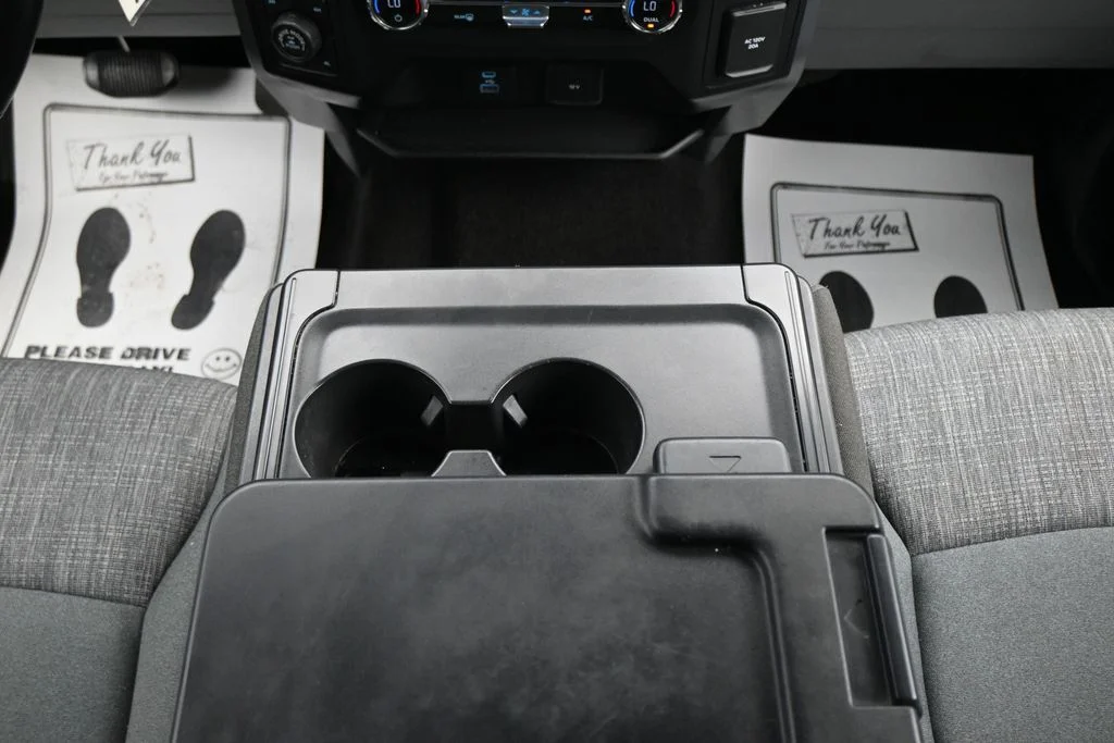 Used 2021 White Ford XLT image 19